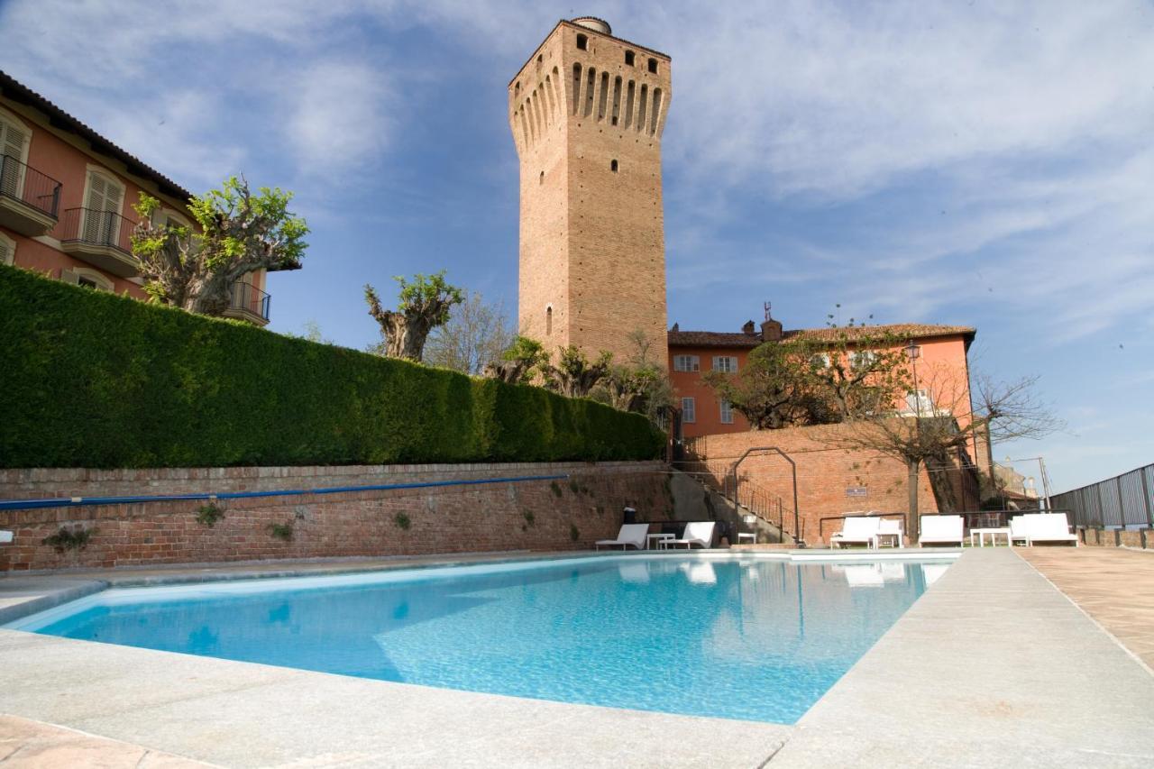 Hotel Castello Di Santa Vittoria Santa Vittoria d'Alba Exterior photo